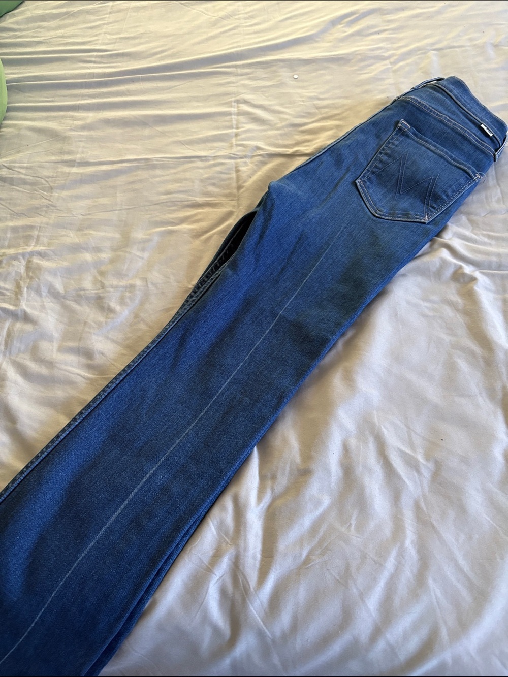 MOTHER Classic Blue High-Rise Button-Fly Jeans - Picture 5 of 7